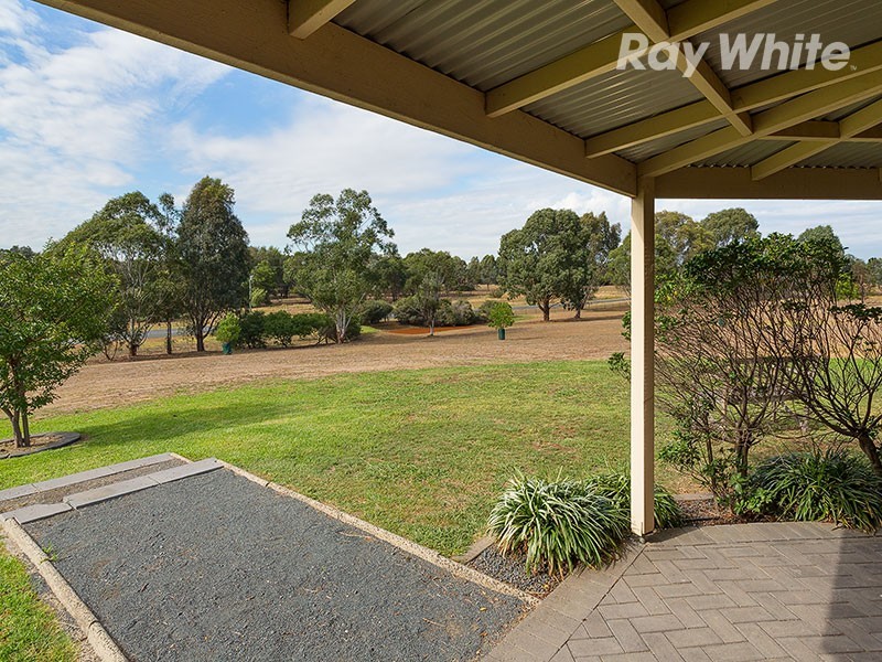 334 Burma Road, Table Top NSW 2640