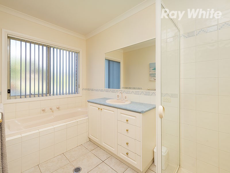 334 Burma Road, Table Top NSW 2640