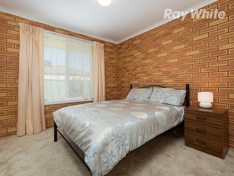 1/4 Amalfi Drive, Lavington NSW 2641