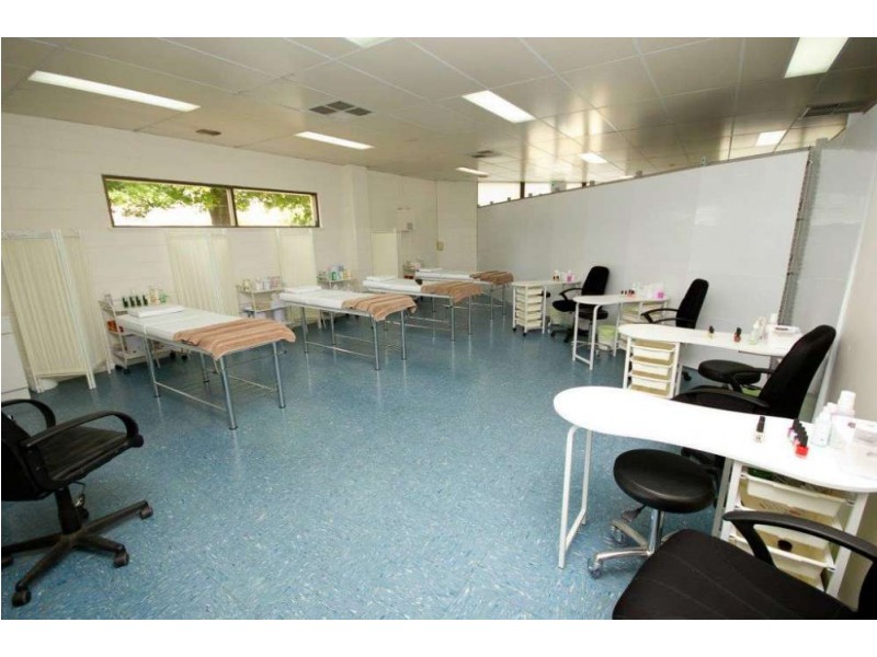 539 Nurigong Street, Albury NSW 2640