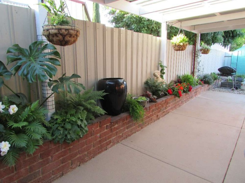 2/46 La Fontaine Avenue, Lavington NSW 2641