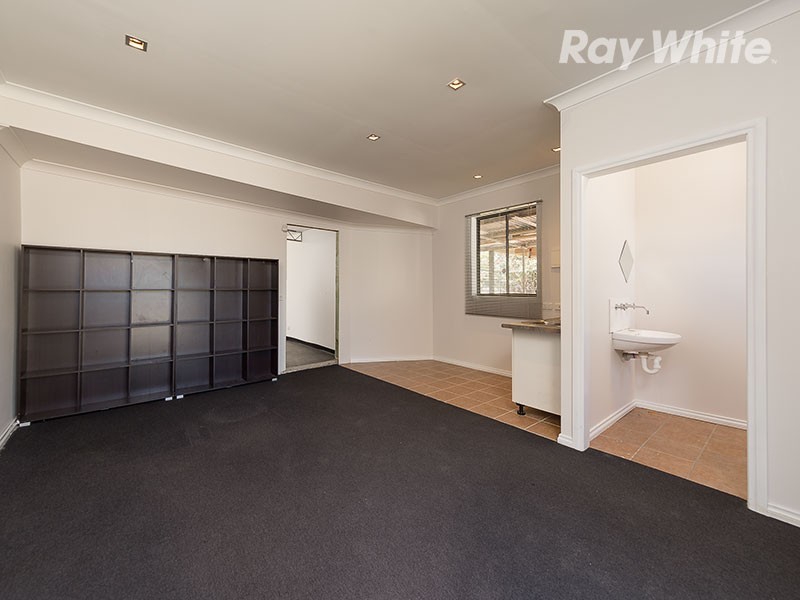 290 Union Road, Lavington NSW 2641