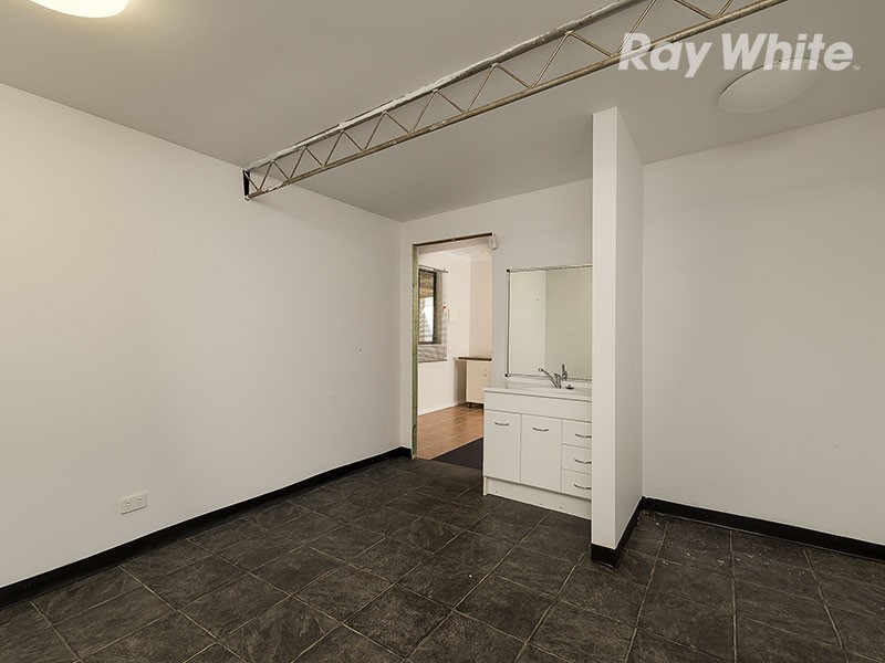 290 Union Road, Lavington NSW 2641