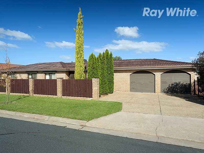 470 Kemp Street (Sandrina Dr), Lavington NSW 2641