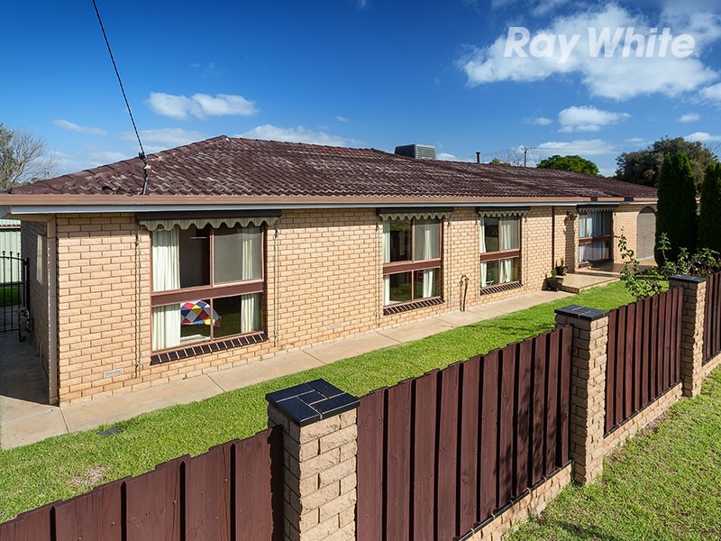 470 Kemp Street (Sandrina Dr), Lavington NSW 2641