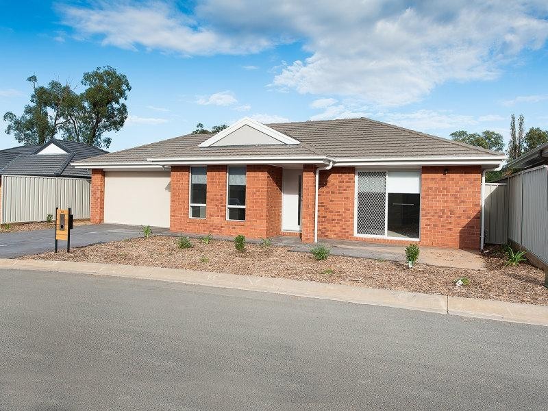 27 Brookfield Mews, Lavington NSW 2641