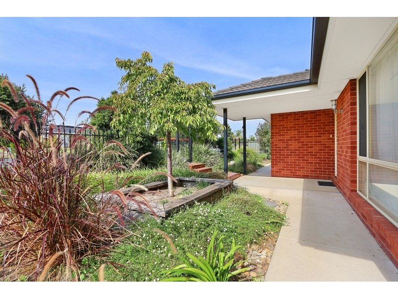 14 Quandong Road, Thurgoona NSW 2640