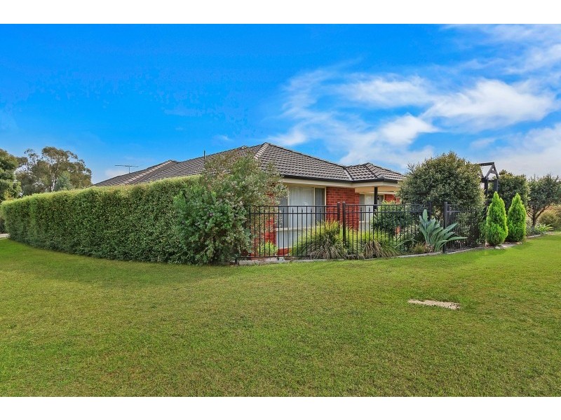 14 Quandong Road, Thurgoona NSW 2640