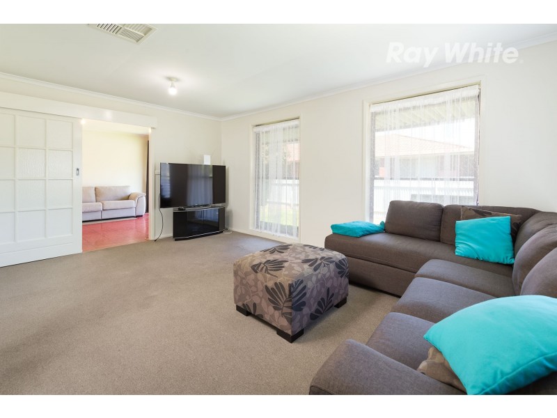 443 Kaitlers Road, Lavington NSW 2641