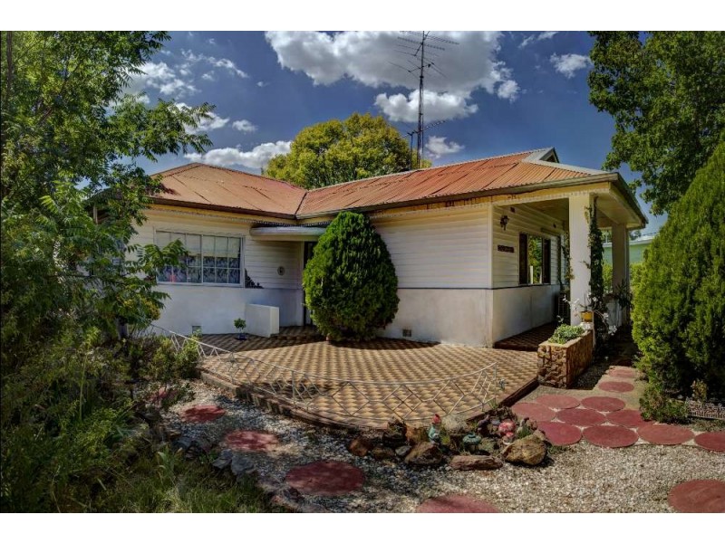 38-40 Henty Street, Culcairn NSW 2660