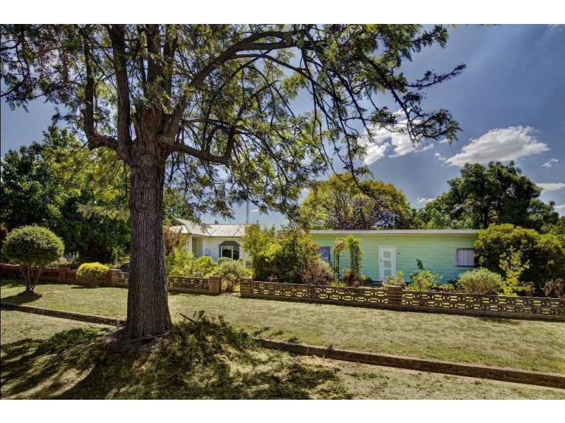 38-40 Henty Street, Culcairn NSW 2660