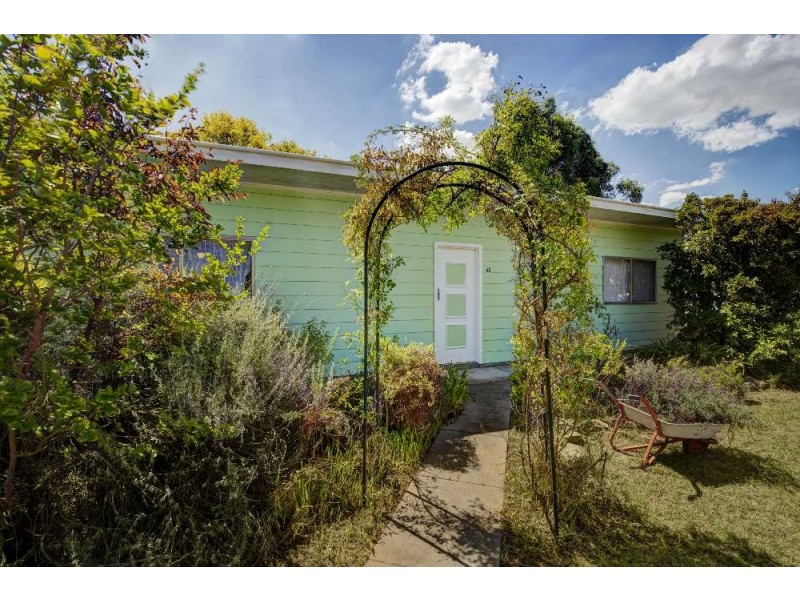 38-40 Henty Street, Culcairn NSW 2660