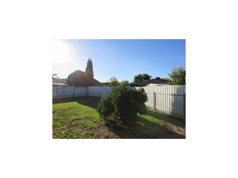 387 Colley Street, Lavington NSW 2641