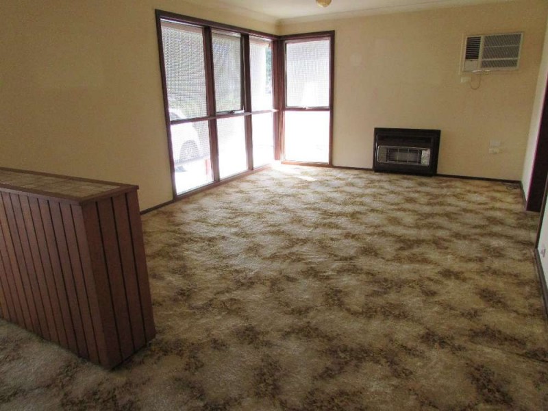 472 McKenzie Street, Lavington NSW 2641