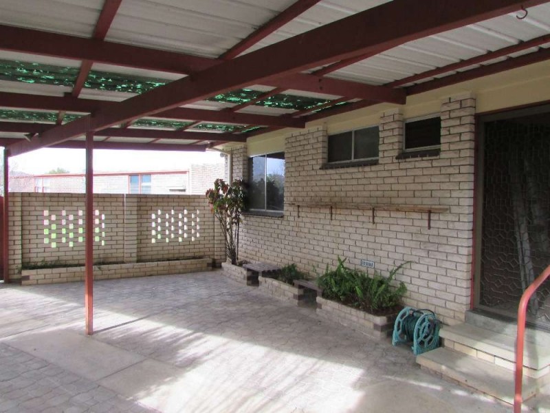 472 McKenzie Street, Lavington NSW 2641