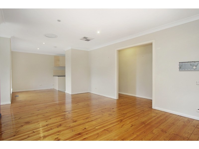 389 Woodstock Court, East Albury NSW 2640