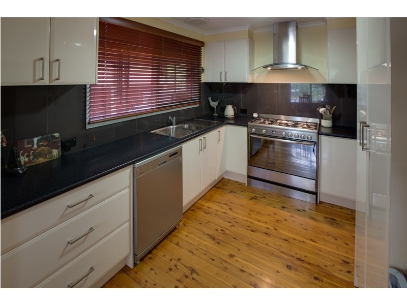 346 Cheyenne Drive, Lavington NSW 2641