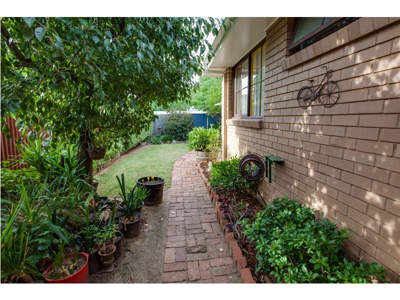 346 Cheyenne Drive, Lavington NSW 2641