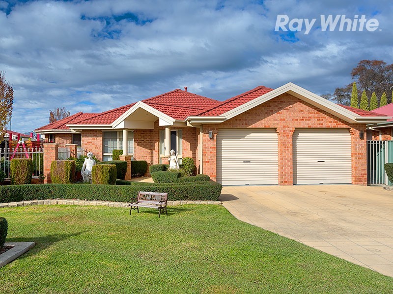129 Adams Street, Jindera NSW 2642