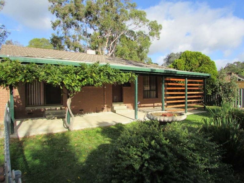 9 Crackenback Street, Thurgoona NSW 2640