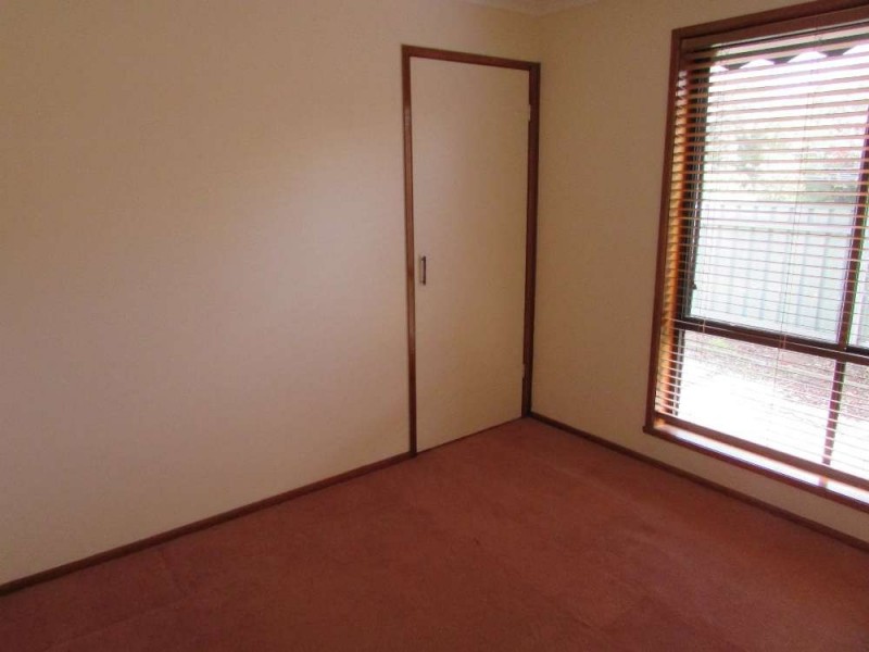 9 Crackenback Street, Thurgoona NSW 2640