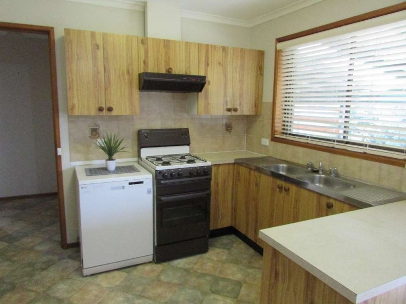 9 Crackenback Street, Thurgoona NSW 2640