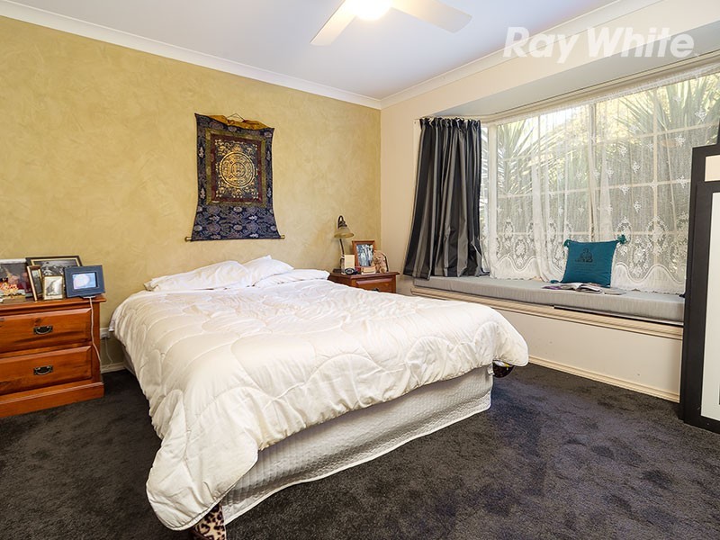 8 Creighton Court, Lavington NSW 2641