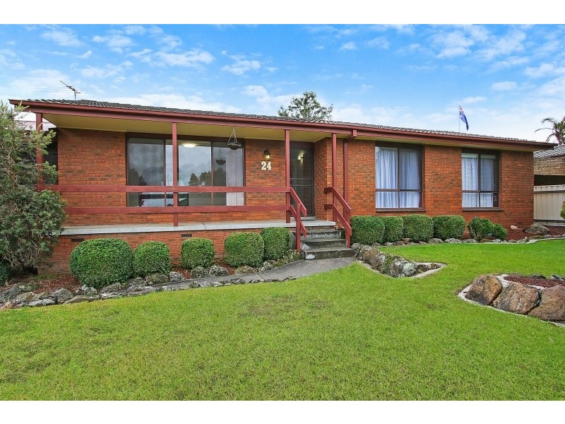 24 Yellow Gum Way, Thurgoona NSW 2640