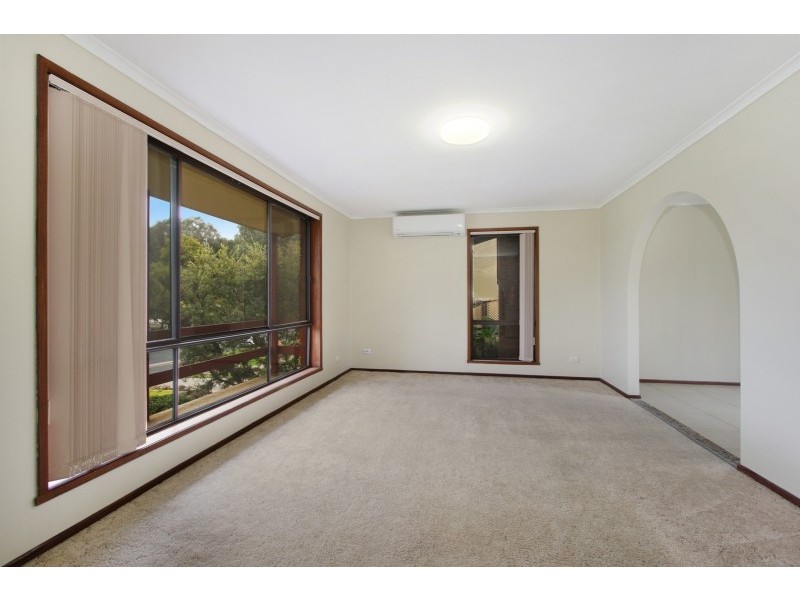 24 Yellow Gum Way, Thurgoona NSW 2640