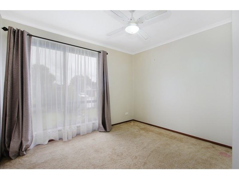 24 Yellow Gum Way, Thurgoona NSW 2640