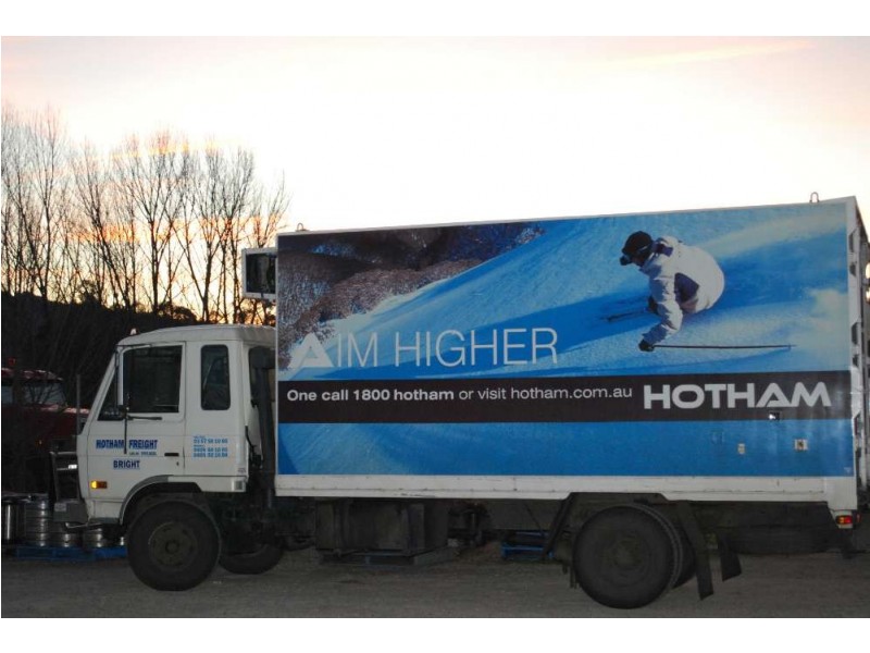 32 Churchill Place, Bright VIC 3741