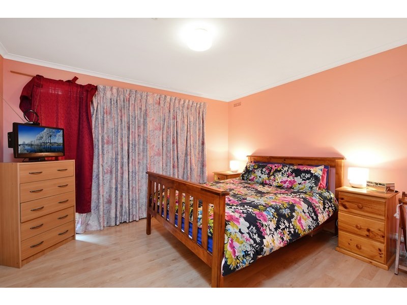 77 Kosciuszko Road, Thurgoona NSW 2640