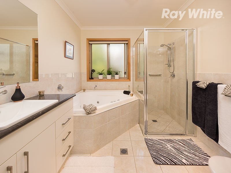 103 Forest Drive, Thurgoona NSW 2640