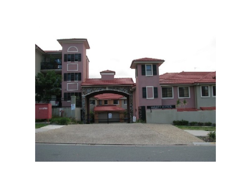 3/2-10 Geraldton Drive, Varsity Lakes QLD 4227