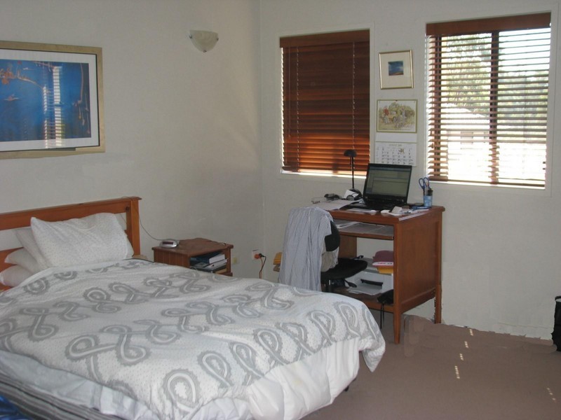 3/2-10 Geraldton Drive, Varsity Lakes QLD 4227