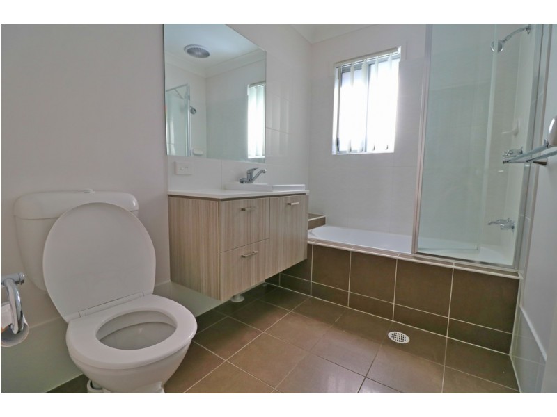 75 Outlook Place, Durack QLD 4077