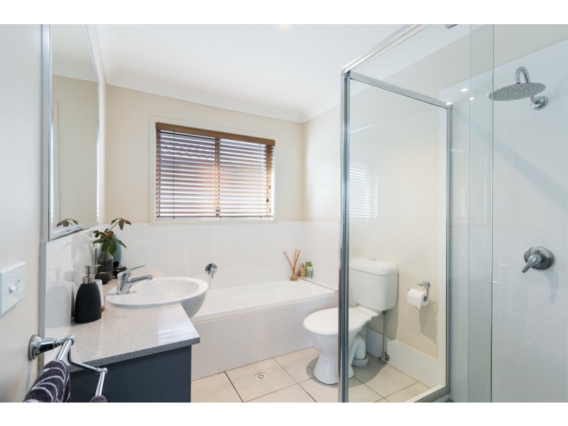 27/24 Tallis Street, Wakerley QLD 4154
