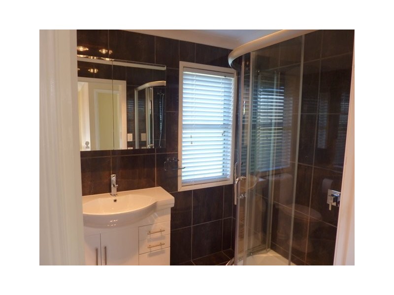 42 -75 Brown St, Labrador QLD 4215