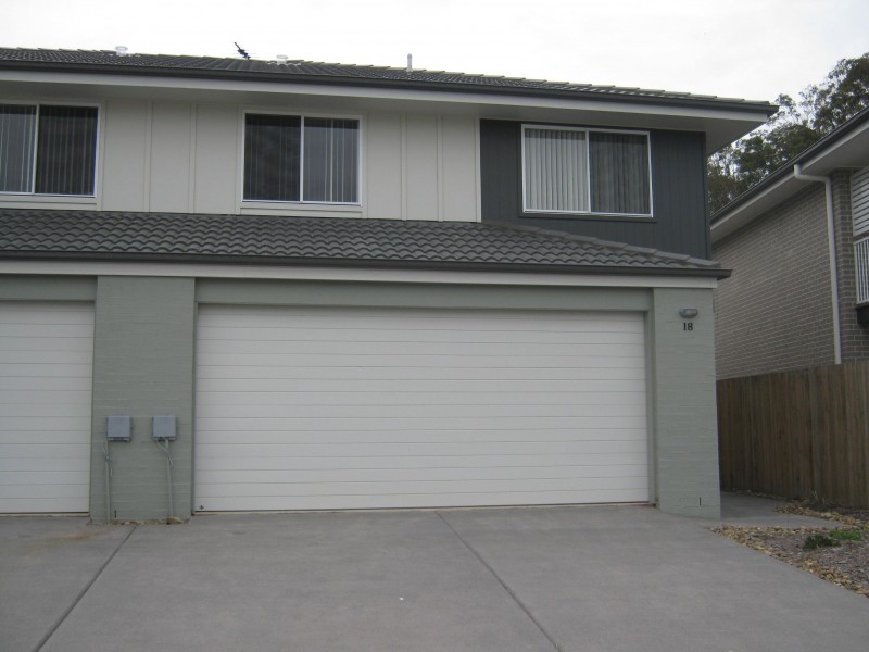 18/1 Santa Ana Lane, Griffin QLD 4503