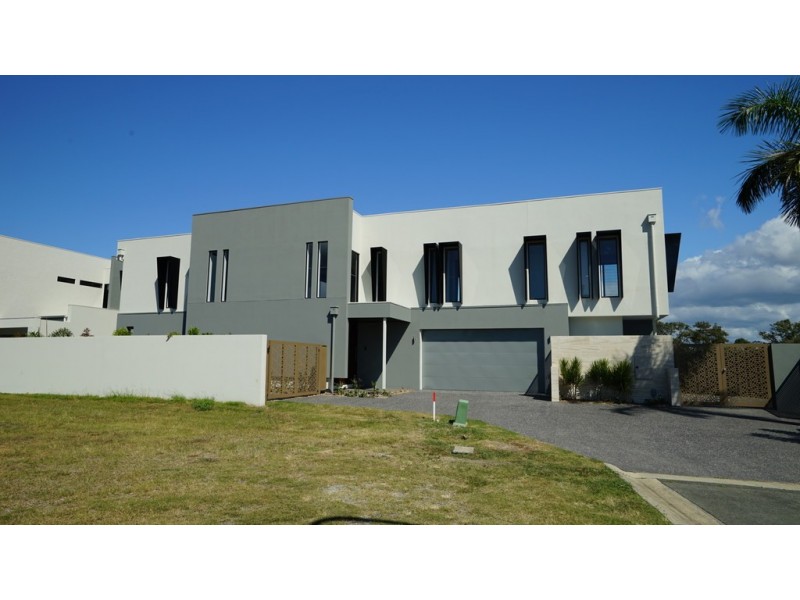 7638 Fairway Boulevard, Hope Island QLD 4212