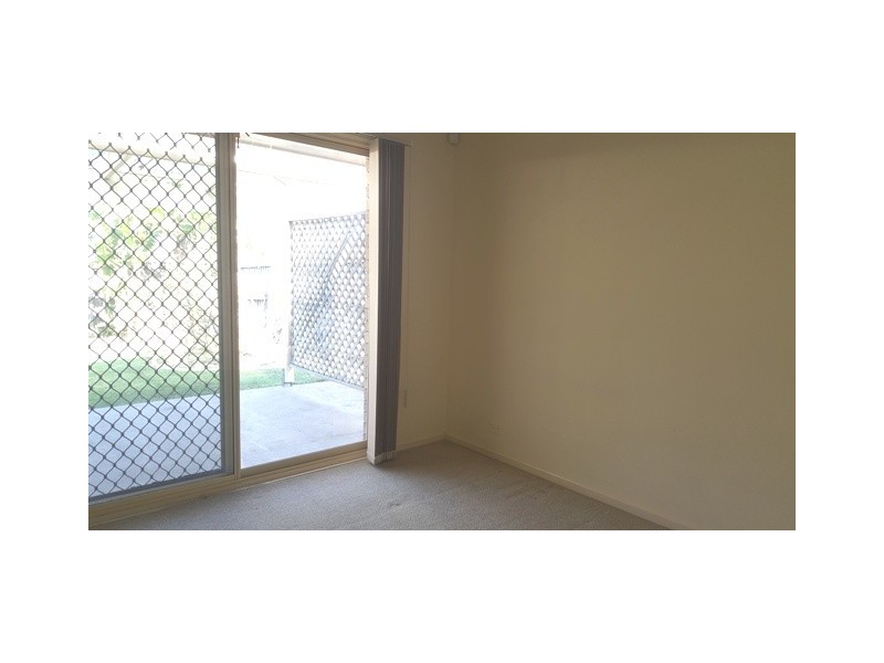 11 greenlaw Pl, Eight Mile Plains QLD 4113