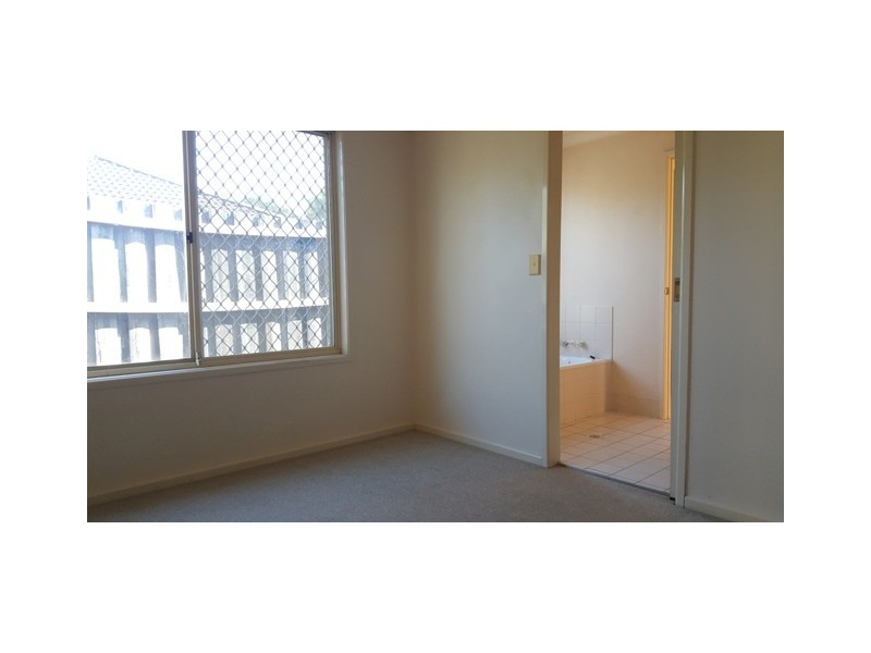 11 greenlaw Pl, Eight Mile Plains QLD 4113