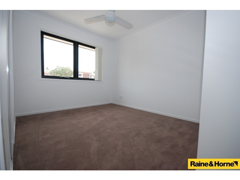 18/54 Outlook Place, Durack QLD 4077