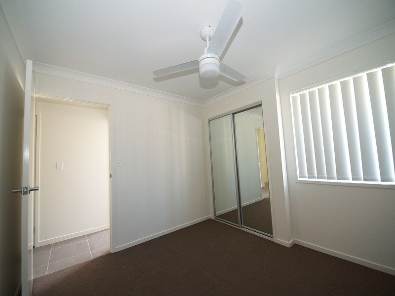 2 Clarence Street, Pimpama QLD 4209