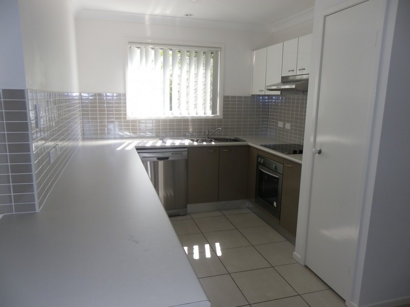 XY/99 Peverell Street, Hillcrest QLD 4118