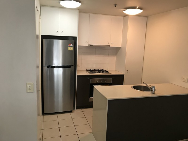 2 / 454 Upper Edward Street, Spring Hill QLD 4000