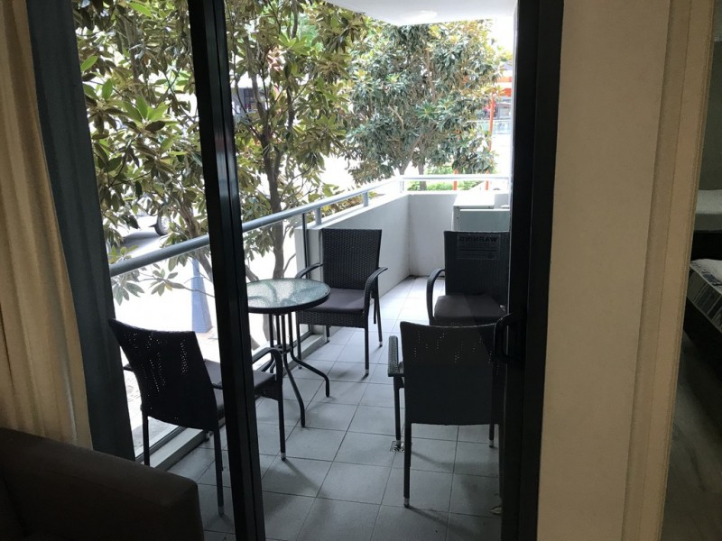 2 / 454 Upper Edward Street, Spring Hill QLD 4000