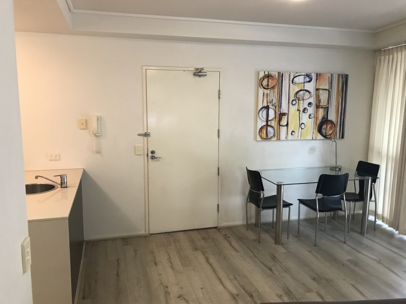 2 / 454 Upper Edward Street, Spring Hill QLD 4000
