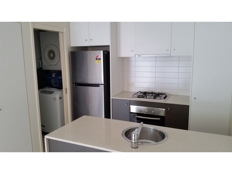 2 / 454 Upper Edward Street, Spring Hill QLD 4000