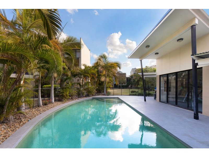 20 Wakefield Street, Coorparoo QLD 4151